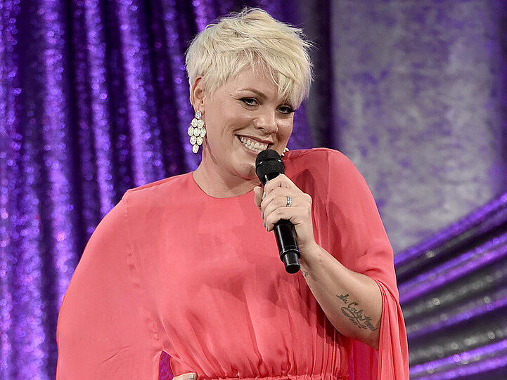 Pink bei den BMI Pop Awards im Mai