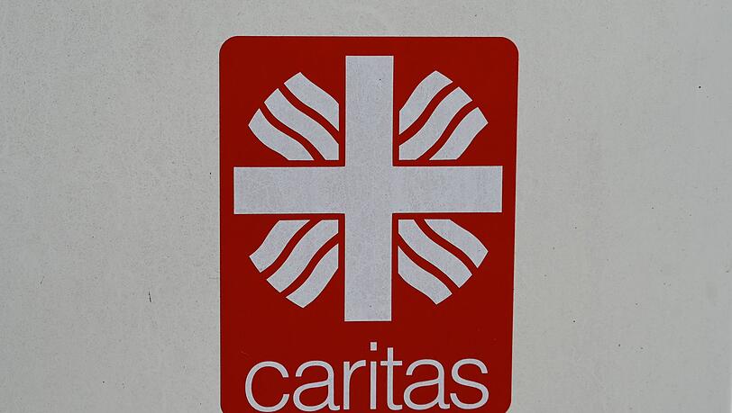 Bei Frühjahrs- und Herbstammlungen bittet die Caritas in Bayern um Spenden. (Symbolbild)