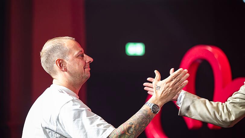 Für Daniel Schimkowitsch vom "L.A. Jordan" kam der dritte Stern unerwartet: "Ich bin platt" Für Daniel Schimkowitsch vom "L.A. Jordan" kam der dritte Stern unerwartet: "Ich bin platt"