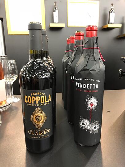 2016 Diamond Collection Claret (Black Label), Geyserville, für 36,50 Euro (l., der hier verköstigt worden ist) und 2015 Vendetta für 27,50 Euro.
