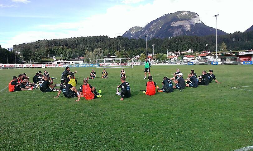 Schwitzen für die neue Saison: Die Löwen im Trainingslager in Kirchbichl.