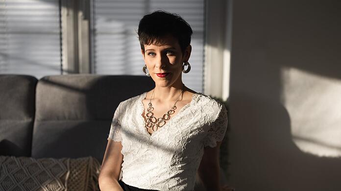 Autorin Annika Bühnemann begleitet auch angehende Schriftstellerinnen und Schriftsteller auf dem Weg zum ersten Buch. Foto: privat