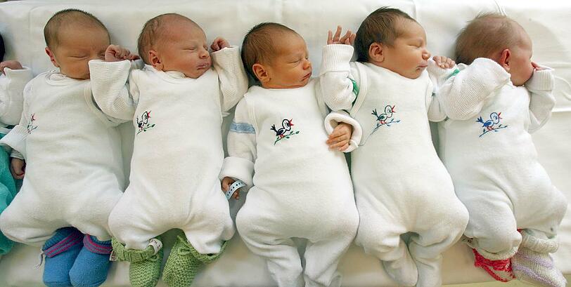 Die Lieblings-Babynamen in Deutschland lauten Mia und Ben.