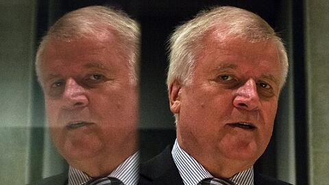 Bayerns Ministerpräsident Horst Seehofer sieht seine Kehrtwenden als Stärke.