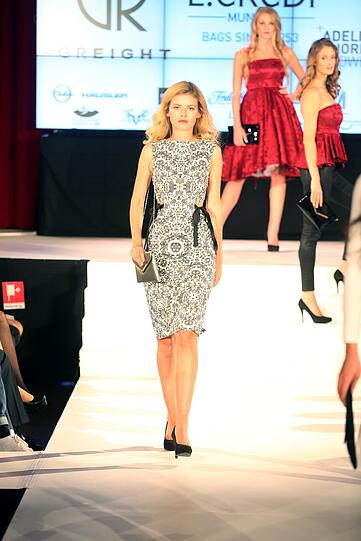 Der AZ-Modelcontest feiert Finale im Silbersaal des Deutschen Theaters. Am Ende war es Jeannie, die die Jury am meisten überzeugt hat. Die 23-Jährige ist die neue Schöne Münchnerin. Die Bilder des Galaabends zum Durchklicken.