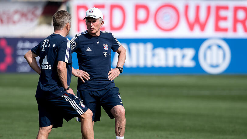 Der Trainer und sein Assistent: Jupp Heynckes (r.) und Peter Hermann.