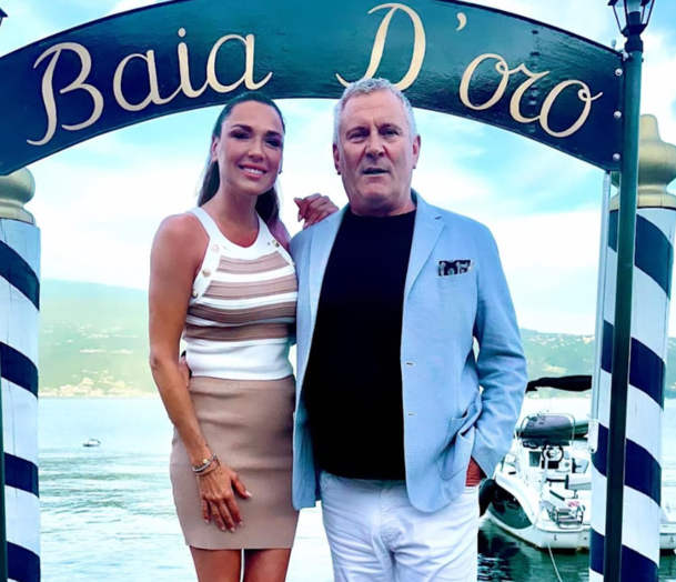 Simone Ballack posiert an der Seite von Gabriele Terzi. Er soll ihr neuer Partner sein. Simone Ballack posiert an der Seite von Gabriele Terzi. Er soll ihr neuer Partner sein.