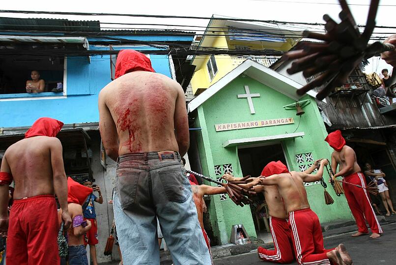 Die Bilder von den blutigen Passionsspielen auf den Philippinen.