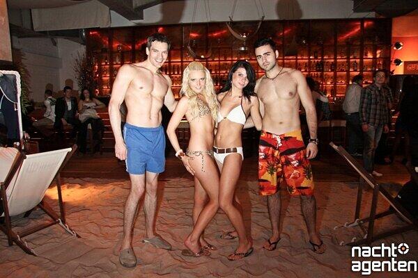 "New Year?s Eve on the Beach" im Beach 38°. Noch mehr Fotos gibt es unter: www.nachtagenten.de.