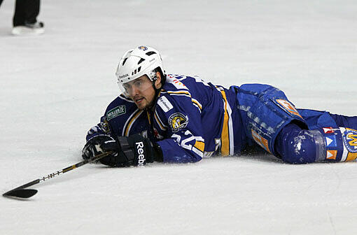 Mitte September startet die DEL-Saison - und die AZ und der EHC Red Bull München verlosen zwei Dauerkarten für die Saison 2012/13 (Stehplatz).