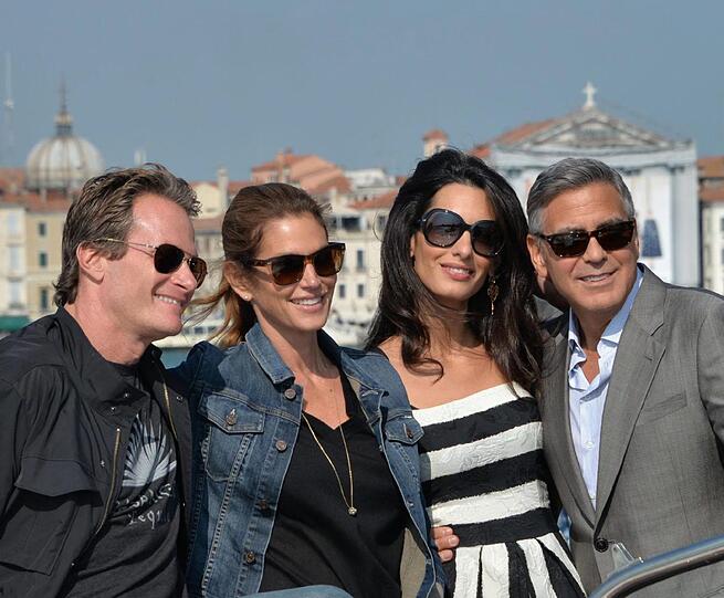 Das Supermodel und ihr Mann Rande sind die besten Freunde von Amal und George Clooney.