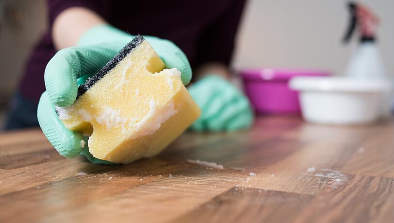 Lohn, Wertschätzung, respektlose Kunden: Zum Tag der Reinigungskraft packt eine Putzfrau aus Lohn, Wertschätzung, respektlose Kunden: Zum Tag der Reinigungskraft packt eine Putzfrau aus