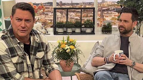 Benjamin Bieneck und Matthias Killing sind fassungslos über das Verhalten der Superreichen in Kitzbühel.
