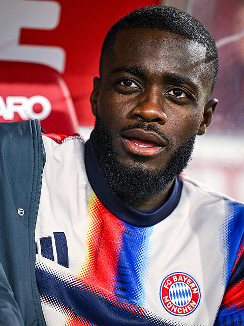 Verl&auml;ngert er seinen Vertrag beim FC Bayern? Innenverteidiger Dayot Upamecano.