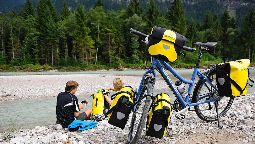 So wird das Fahrrad zum Transporter: Gepäcktaschen dürfen bei keiner langen Tour fehlen. So wird das Fahrrad zum Transporter: Gepäcktaschen dürfen bei keiner langen Tour fehlen.