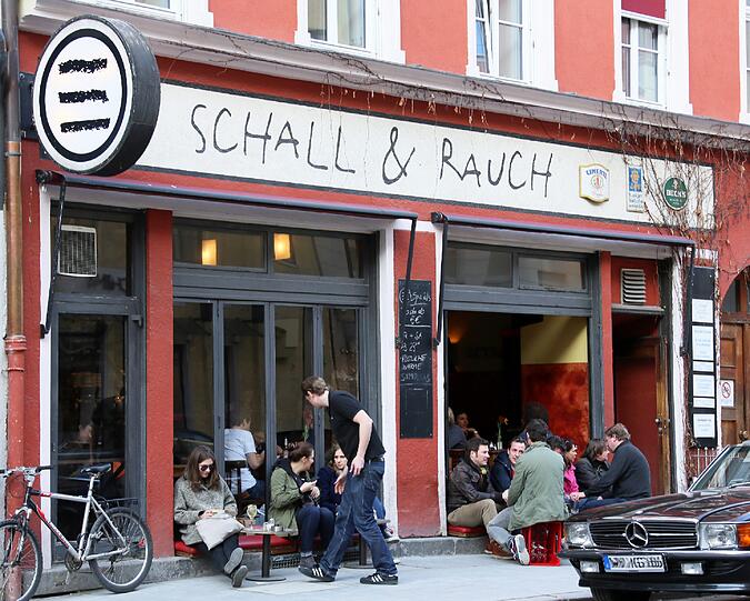 Impressionen aus der Maxvorstadt. Die Schellingstraße.