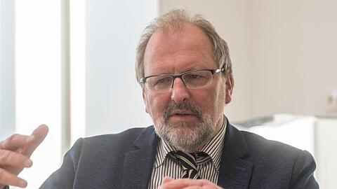 Heinz-Peter Meidinger, Präsident des Deutschen Lehrerverbandes. Foto: Armin Weigel/dpa/Archivbild