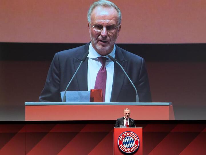 Karl-Heinz Rummenigge, Vorstandsvorsitzender der FC Bayern München AG, nimmt an der Hauptversammlung teil. Foto: Sven Hoppe/dpa