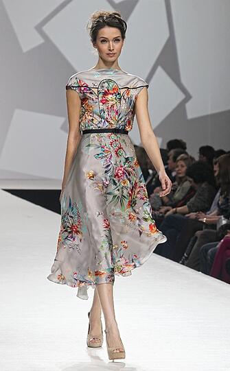 Moskau: Glanz und Glamour auf der Volvo Fashion Week - Panorama - Abendzeitung München