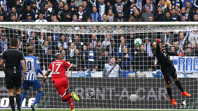 Sven Ulreich: Note 4. Nach seinem Patzer gegen Wolfsburg diesmal stabil, reflexartig unten bei der Parade des Flachschusses von Darida (33.). Chancenlos beim 1:2 und 2:2.