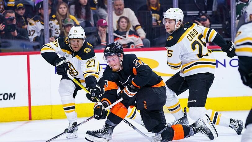 Tigers-Neuzugang Wade Allison (Mitte) bringt Erfahrung aus der NHL mit. (Archivbild)