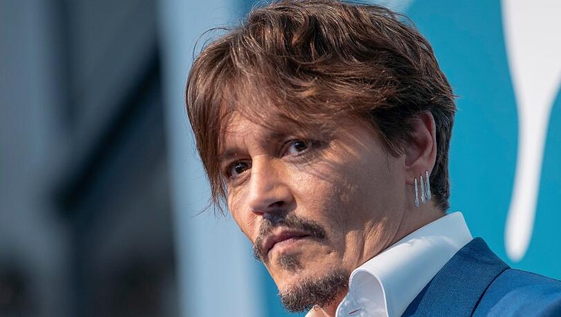 Johnny Depp wird sich in einen französischen König verwandeln.