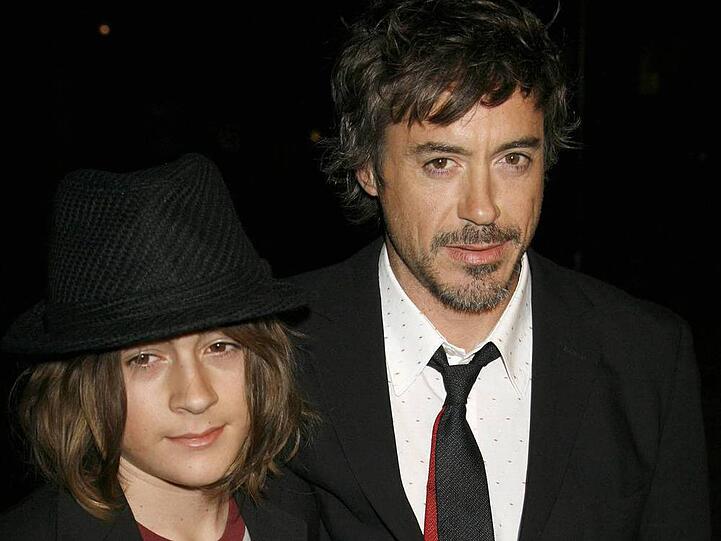 Eines der seltenen Fotos des Schauspielers Robert Downey jr. mit Sohn Indio als Teenager
