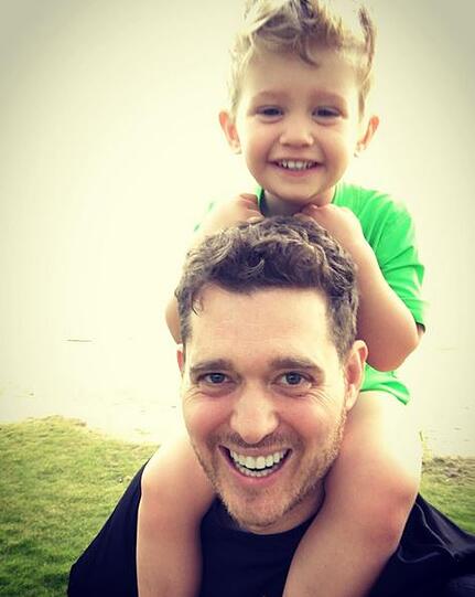 Aus glücklichen Tagen: Bublé und sein Sohn Noah.