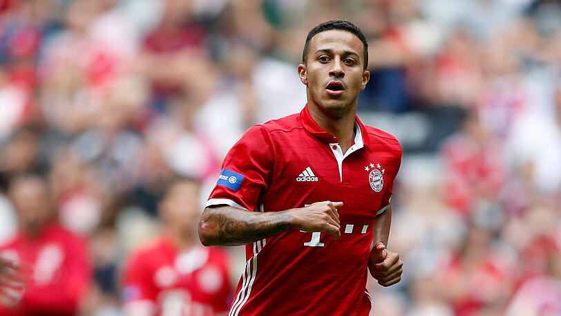 Gegen Schalke noch außen vor, gegen Wolfsburg von Anfang an: Thiago.