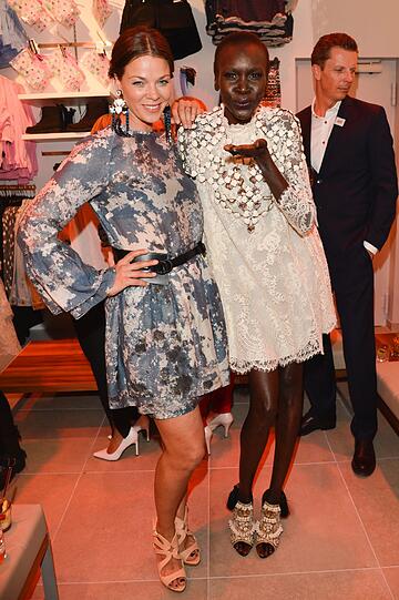Jessica Schwarz, Alek Wek