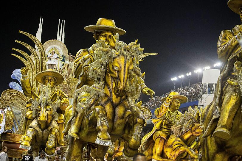 Bunt, sexy, fröhlich - Karneval in Brasilien