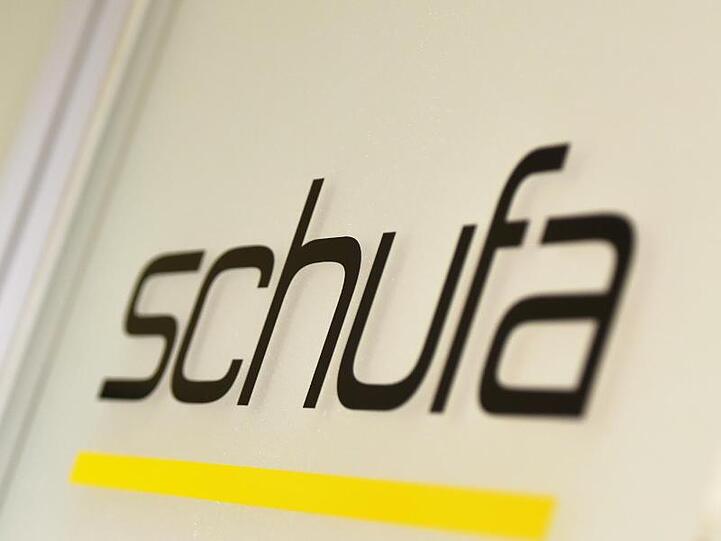 Verbraucherschutzministerin Barley fordert mehr Transparenz bei Kredit-Auskunfteien wie der Schufa.