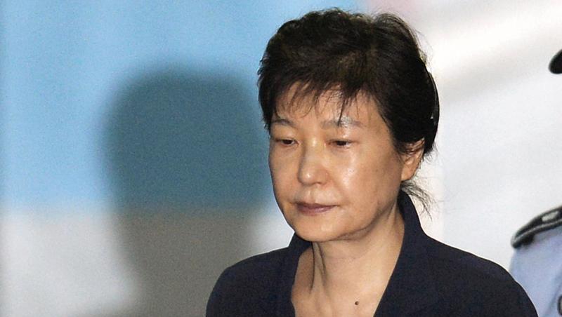 Die frühere Präsidentin von Südkorea, Park Geun Hye, bei einem ersten Prozess im Jahr 2017. Die frühere Präsidentin von Südkorea, Park Geun Hye, bei einem ersten Prozess im Jahr 2017.