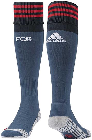 Das neue Champions League Trikot des FC Bayern für die Saison 2013/2014. Die Bilder