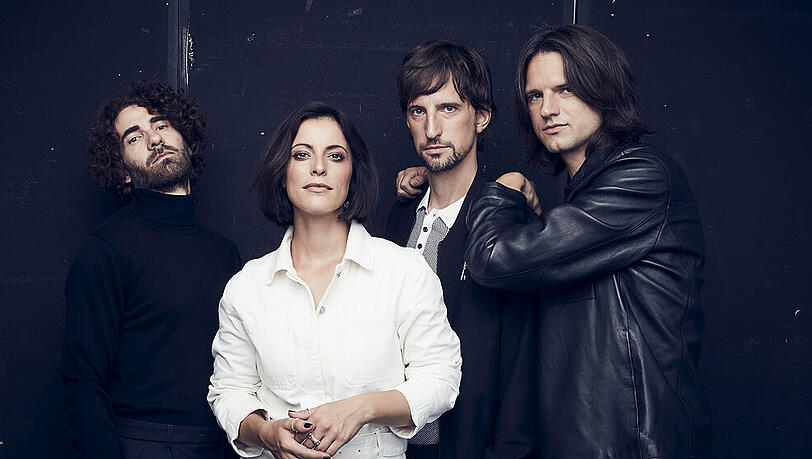 Andreas Nowak, Stefanie Kloß, Johannes und Thomas Stolle (v.l.n.r.) sind sich im Studio nicht immer einig Andreas Nowak, Stefanie Kloß, Johannes und Thomas Stolle (v.l.n.r.) sind sich im Studio nicht immer einig