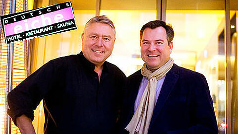 Der schwule Wirt Dietmar Holzapfel (l.) und CSU-OB-Kandidat Josef Schmid kennen und schätzen sich.