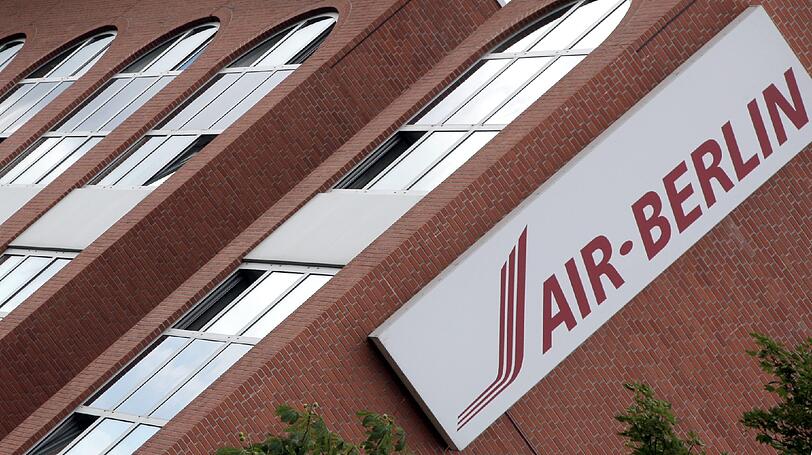 Firmenzentrale der insolventen Fluggesellschaft Air Berlin in Berlin-Tegel.