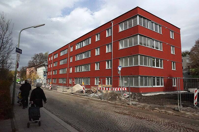 Um dieses Haus in der Fernpaßstraße geht's.