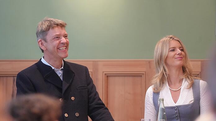 Peter Reichert und seine Lebensgefährtin Franziska Kohlpaintner blicken optimistisch in ihre Wiesn-Zukunft.
