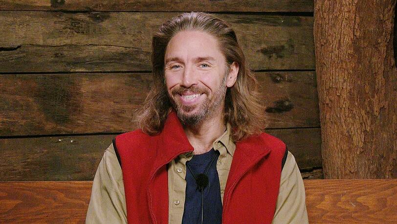 Gil Ofarim strahlt im Dschungelcamp, denn das Ticket ins Finale ist zum Greifen nah. Aber was kommt nach der Show auf den Skandal-Musiker zu?