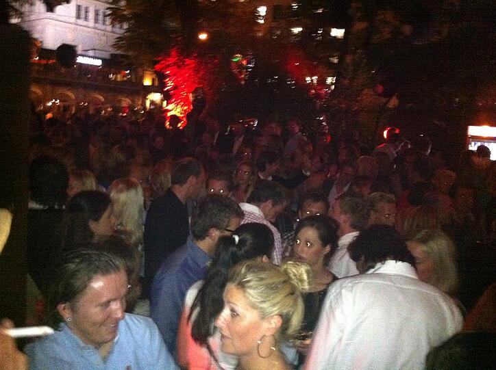 Happy birthday! Große Geburtstagsparty im Heart: Die AZ war dabei und gratuliert recht herzlich. Die Bilder von der glamourösen Party.