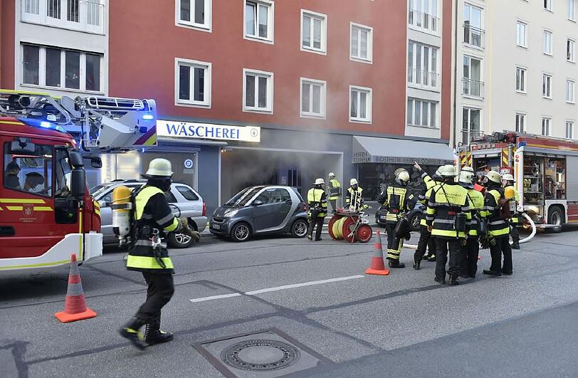 Am Dienstagabend kam es zu einem Brand in einer Wäscherei in der Isarvorstadt.