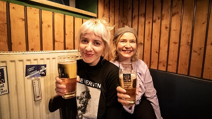 Mit ihrem Instagram-Account wollen die "Boaznengel" Lisa und Franzi Einblicke in Münchens Boaznkultur geben.