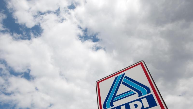 Die Umsätze in der Bundesrepublik hätten sich 2018 schlechter entwickelt als erwartet, sagte ein Firmensprecher von Aldi Nord. Die Umsätze in der Bundesrepublik hätten sich 2018 schlechter entwickelt als erwartet, sagte ein Firmensprecher von Aldi Nord.