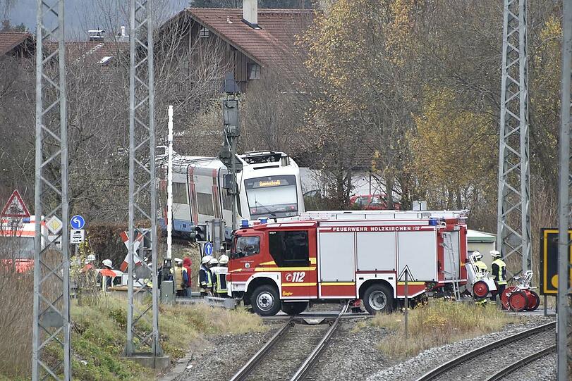 Die Bahnstrecke zwischen Holzkirchen und Bayrischzell war heute für drei Stunden gesperrt.