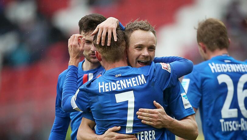 Heidenheim trotzte den Pfälzern ein 2:2 ab. Heidenheim trotzte den Pfälzern ein 2:2 ab.