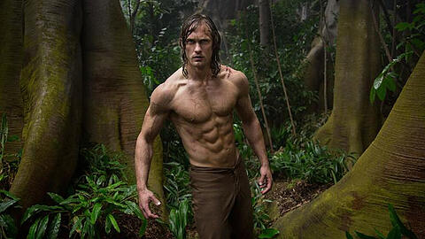 Tarzans (Alexander Skarsgaard) Heimat wird in "Legend of Tarzan" ausgebeutet