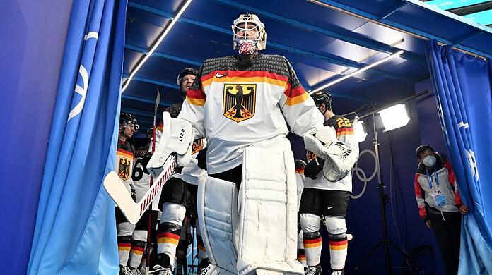Verstärkung: DEL-Stars wie Mathias Niederberger (Mitte) haben nun mehr Nordamerika-Stars wie Leon Draisaitl zur Seite.