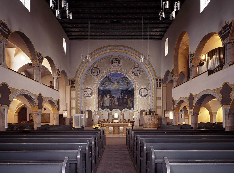 In der Erlöserkirche nahe der Münchner Freiheit verbinden sich Raum und Musik. In der Erlöserkirche nahe der Münchner Freiheit verbinden sich Raum und Musik.