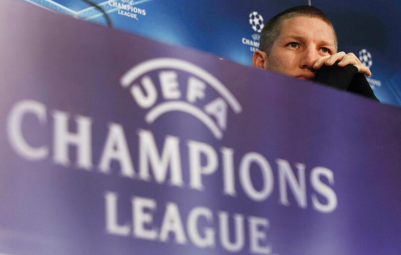 "Ob ich spiele, ist sekundär", sagte Bastian Schweinsteiger auf der Pressekonferenz vor der Partie gegen den FC Basel.